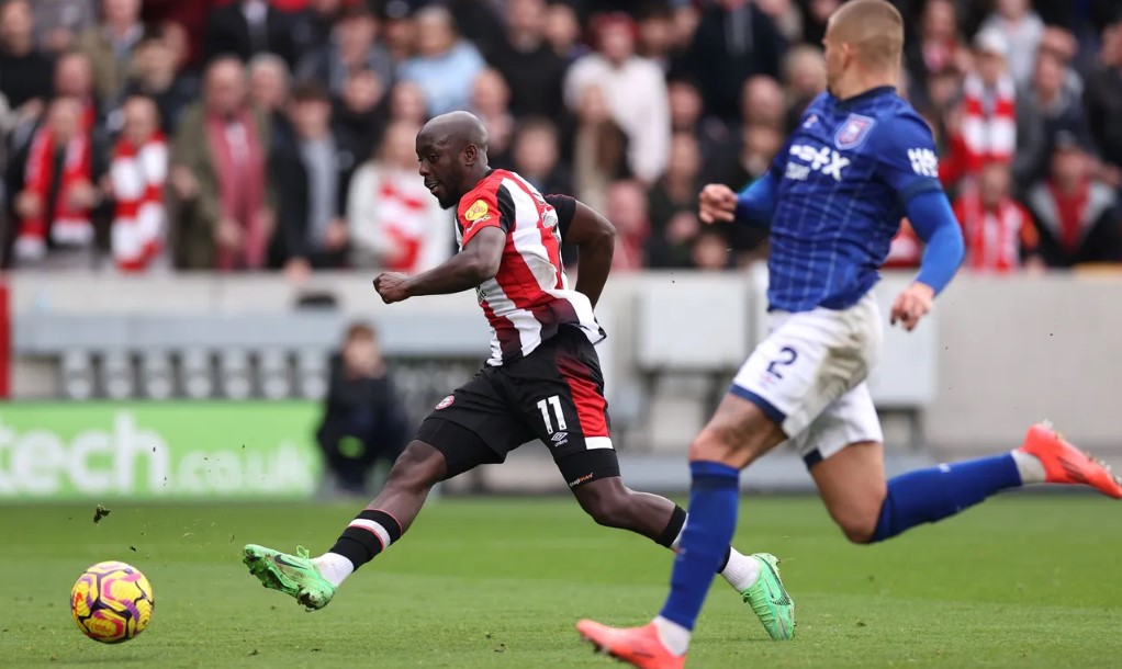 Soi kèo tài xỉu Ipswich vs Leicester